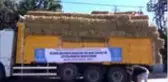Silivri'de hayvancılıkla uğraşan köylüye ücretsiz saman dağıtıldı