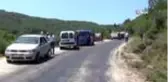 Traktör şarampole yuvarlandı: 1 ölü, 1 yaralı