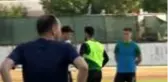 Özgür Çek: 
