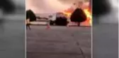Şanlıurfa'da seyir halindeki tırın dorsesi yandı