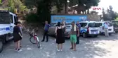 MERSİN Çocuklar, zehirlenen köpeklerin arkasından gözyaşı döktü