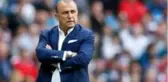 Galatasaray Teknik Direktörü Fatih Terim, kızı Merve Terim ile ayak tenisi oynadı