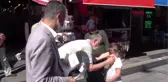 Düzce'de maske dağıttılar
