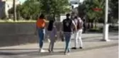 SULTANGAZİ'DE ÇOCUĞUN TELEFONUNU ÇALAN ŞÜPHELİ BÖYLE YAKALANDI