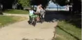 Son dakika! Ailece pedal çevirerek azalan su kaynaklarına dikkat çekiyorlar