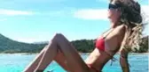 Boateng'in eşi Melissa Satta'nın kırmızı bikinili pozuna takipçileri övgüler yağdırdı