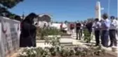 Şehit Bedirhan bebek ve annesi mezarı başında anıldı