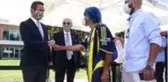 Fenerbahçe'nin bayramlaşma töreninde Rambo Okan'ın makas alması, başkan Ali Koç'u sinirlendirdi