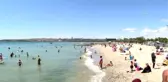 Vatandaşlar, sahil kenarlarını tercih etti