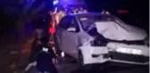 Son dakika haberi... BURDUR Otomobille traktör çarpıştı 4 yaralı