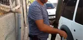 Çiğ köfte siparişi geciktiği için işletme sahibinin aracına pompalı ve kurusıkıyla ateş ettiler