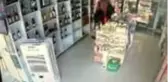 Sahte EFT belgesi göstererek alışveriş yapmaya çalışan 2 kişi aranıyor