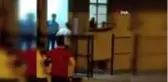 Küçükçekmece'de korku dolu anlar.. Kadını silahla rehin aldı sonra intihar etmeye kalkıştı