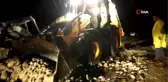 Şiddetli yağış dereleri taşırdı, yolları kapadı