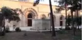Mardin'de 800 yıllık tarihi Ulu Cami'nin bahçesini çöplüğe çevirdiler