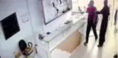 Adana'da kadın kılığındaki hırsızların kuyumcu soygunu kamerada