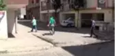 Son dakika haber | Sokak ortasında silahlı kavga