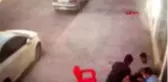 ADIYAMAN Fren yerine gaza bastı, iş yeri önünde oturan kişiye çarptı