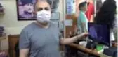 Mağaza önündeki pantolonun çalınma anı kameralara yakalandı
