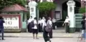 Myanmar'da 6 binden fazla lise yeniden açıldı