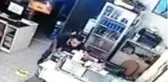 Son dakika haberi! - (Özel) Kafede sadaka kutusu çalan hırsız kamerada