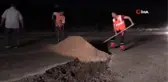 Pulluğu inik unutan sürücü yaklaşık 200 metre boyunca asfaltı sürdü