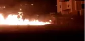İzmir'de sitelere yakın noktadaki otluk alanda korkutan yangın