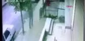 KÜÇÜKÇEKMECE'DE KAMYONETİN ÇALINMA ANI KAMERADA