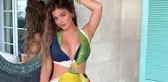 ABD'li model Kylie Jenner, göğüs dekolteli pozlarıyla dikkat çekti