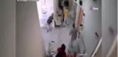 Sağlık çalışanlarına yapılan saldırının görüntüleri ortaya çıktı