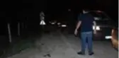 Yol kenarına köpekleri bırakan belediye tespit edildi