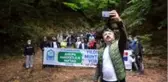 Bursalı muhtarlar Uludağ'ın eteklerinde yürüdü