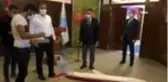 Hakkari Valisi Akbıyık, yolcu uçağı tasarlayan genci kabul etti