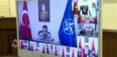 Akar: 