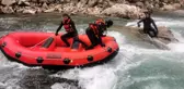 Kayıp kardeşin bulunması için Munzur Çayı didik didik arıyor