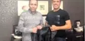 Robin Hood olarak bilinen hayırsever iş insanı daha çok kişiye yardım ulaştırmak için dernek kurdu