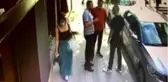 Sancaktepe'de 3 kişi arasında çıkan kavga böyle görüntülendi