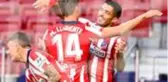 Suarez'in 2 gol attığı maçta Atletico Madrid, Granada'yı 6-1 mağlup etti