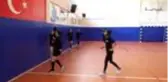 Vali Aydoğdu'dan Aksaray Belediyespor Kadın Hentbol Takımı'na ziyaret