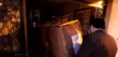 Ağrı Belediye Başkanı Sayan, otizm hastası çocuğun odasına 