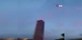 Galatasaray-Fenerbahçe derbisinde paraşütlü havai fişek atanlar yakalandı
