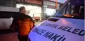 Tamirhanedeki kontrol kanalı ile kamyonet arasında sıkışan kişi öldü