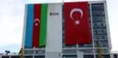 Ümraniye Belediyesi'nden Azerbaycan'a bayraklı destek