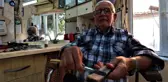 66 yıldır ekmeğini makas ve usturadan çıkarıyor