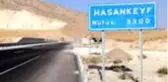 Hasankeyf'te tekne paraşütü keyfi