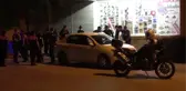 Polis kovalamacasında elindeki uyuşturucuyu yutmaya çalıştı