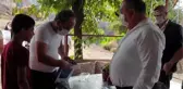 Son dakika haber! Orman yangınında evi zarar gören öğrenciye tablet hediye edildi