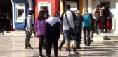 Tiryakiler Denizli'de alınan sigara yasağını ilk günden deldi
