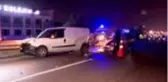 Hafif ticari araç ile otomobil çarpıştı: 2 yaralı