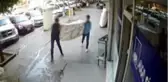 Güpegündüz iki daireyi soydular, soğukkanlı halleri 'pes' dedirtti
